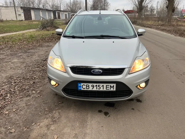 Ford Focus - фото 2