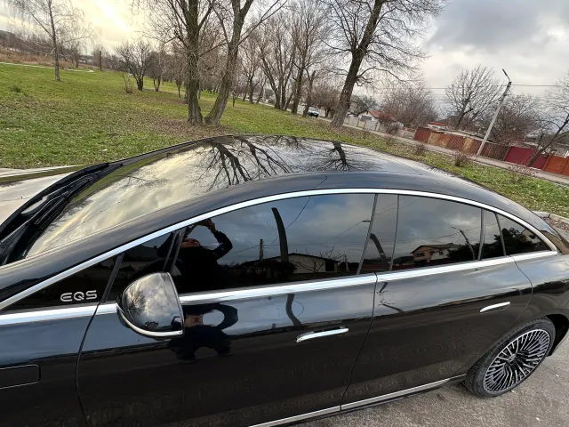 Mercedes-Benz EQS - фото 5