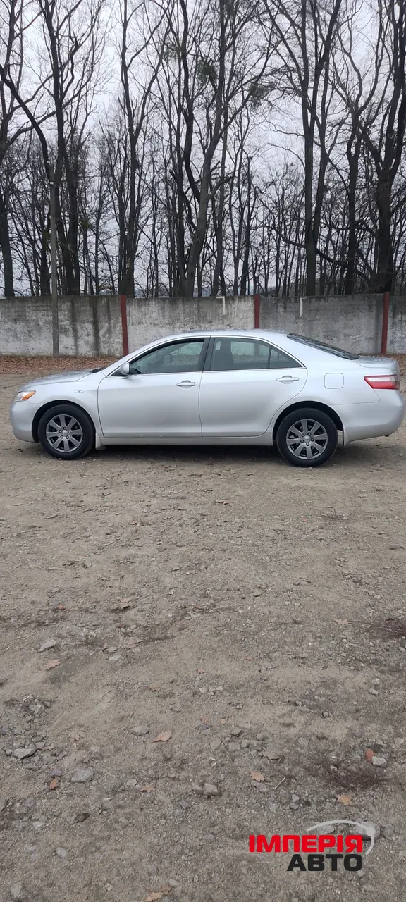 Toyota Camry - фото 7