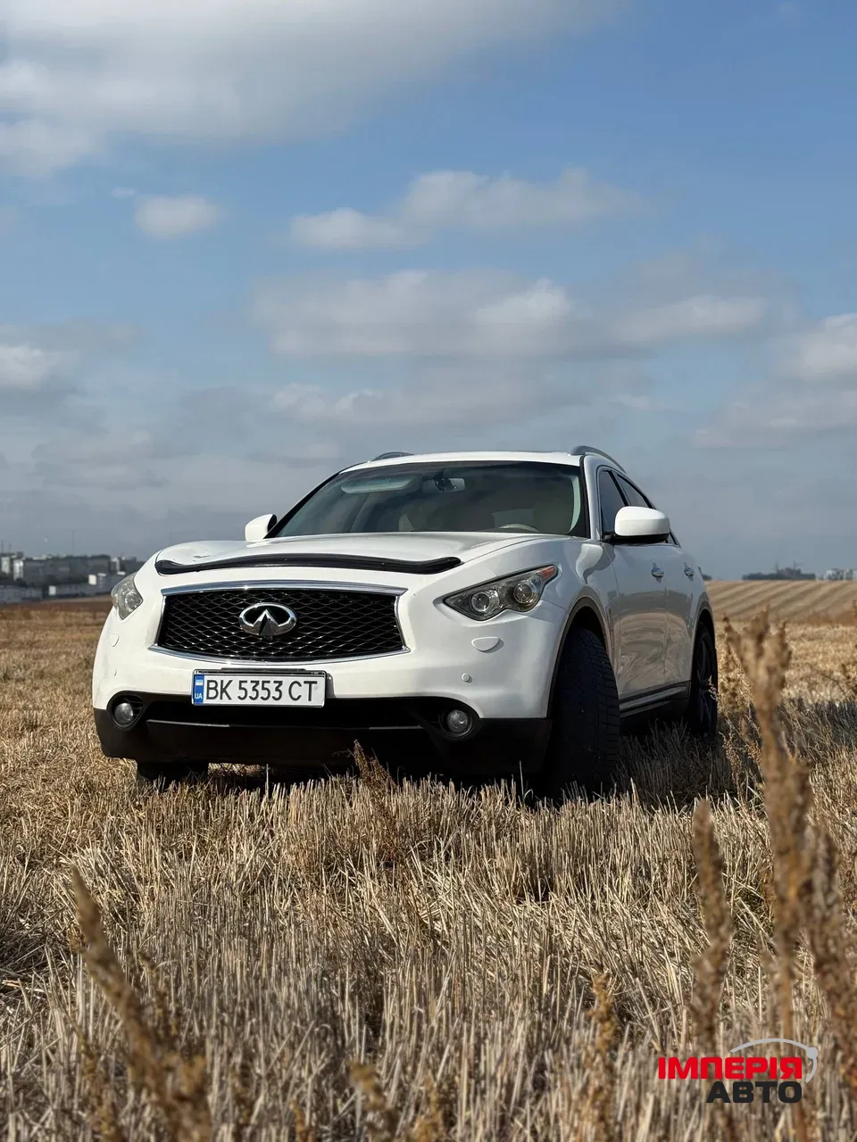 Infiniti FX - фото 7