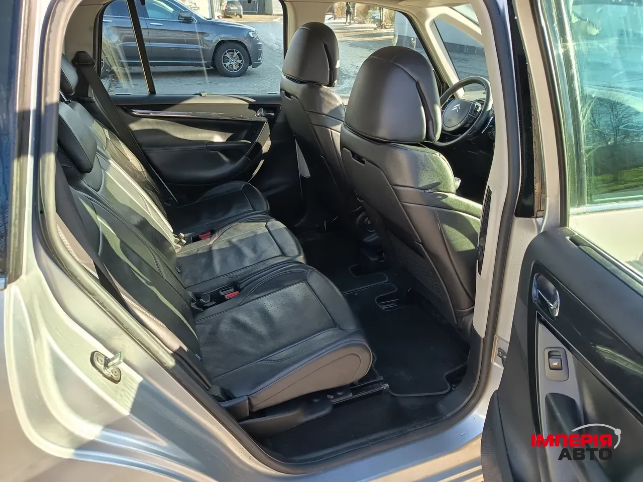 Citroen C4 Picasso - фото 7