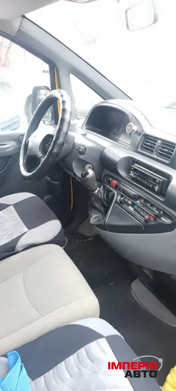 Citroen Jumpy - фото 4