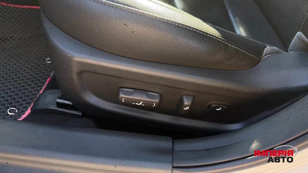 Kia Optima - фото 9