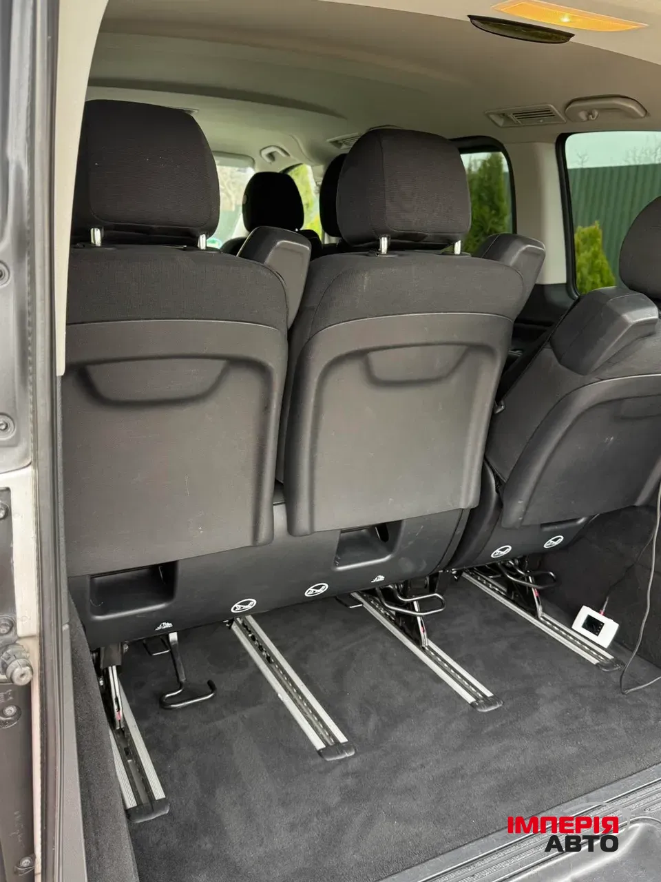 Mercedes-Benz V-Класс - фото 10