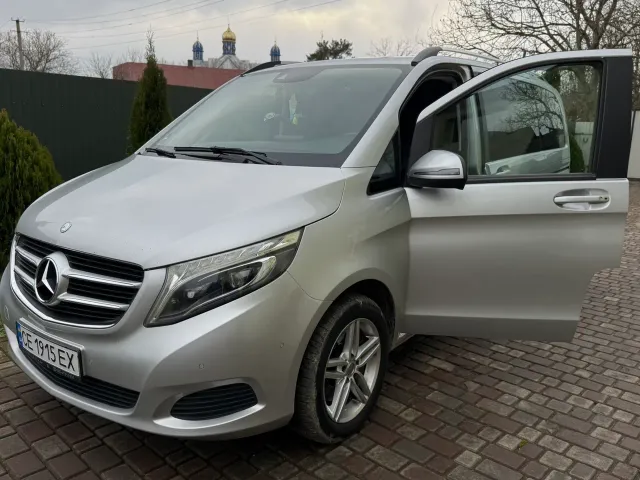 Mercedes-Benz V-Класс - фото 4