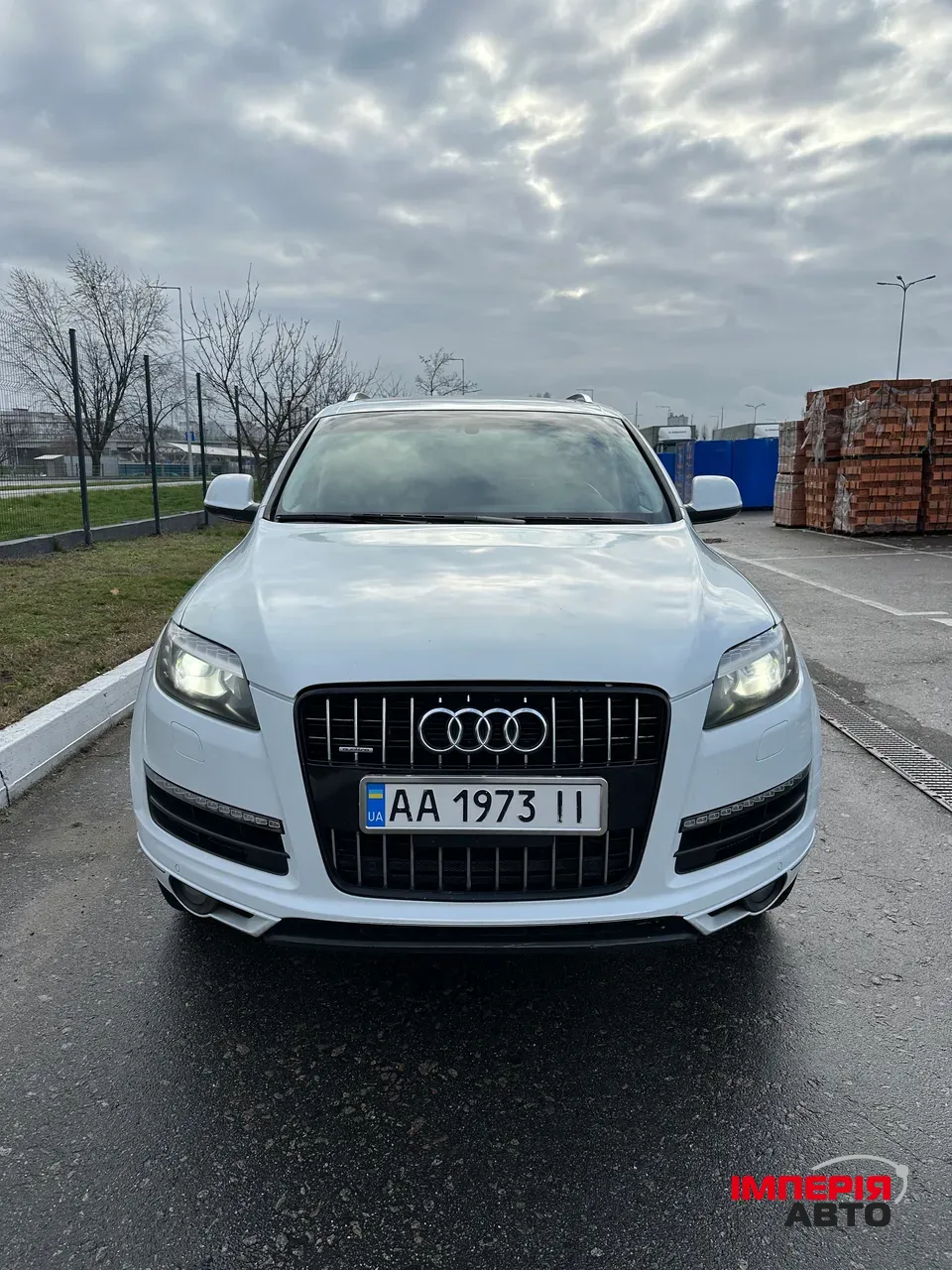 Audi Q7 - фото 7