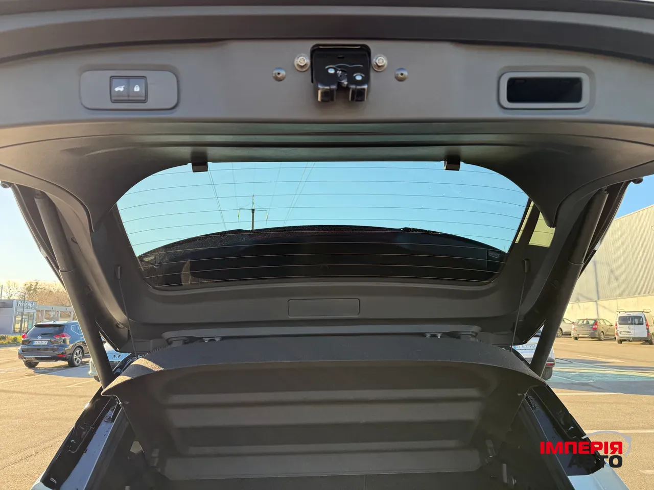 Nissan Qashqai - фото 10