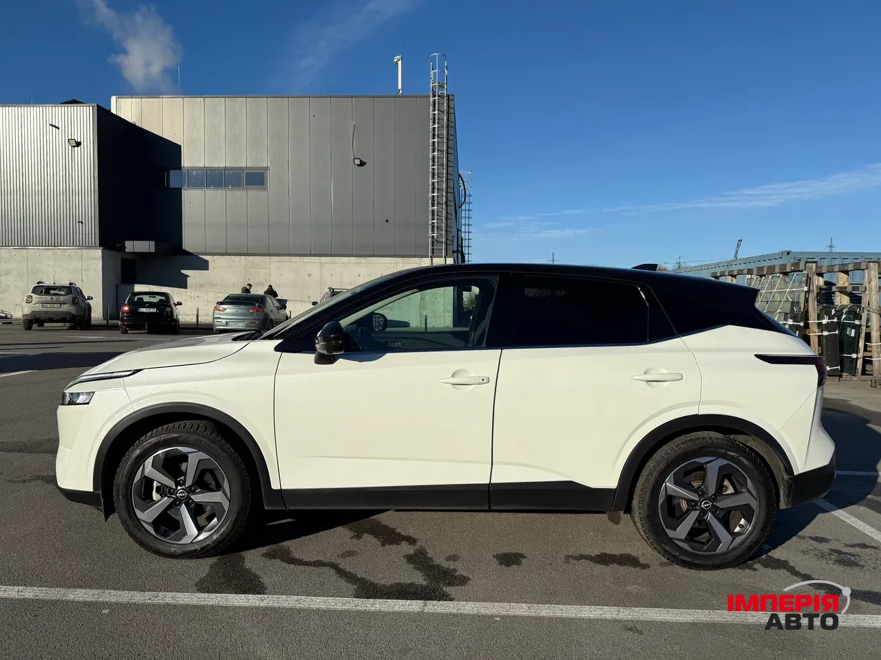 Nissan Qashqai - фото 5