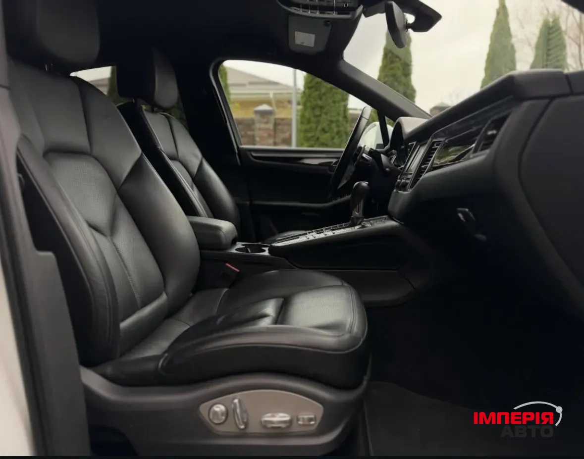 Porsche Macan - фото 17