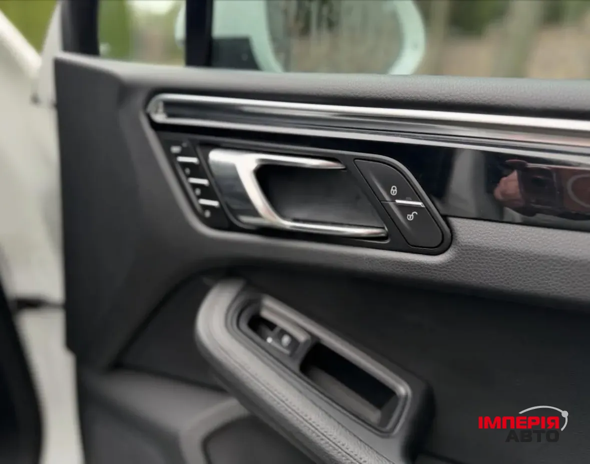 Porsche Macan - фото 16