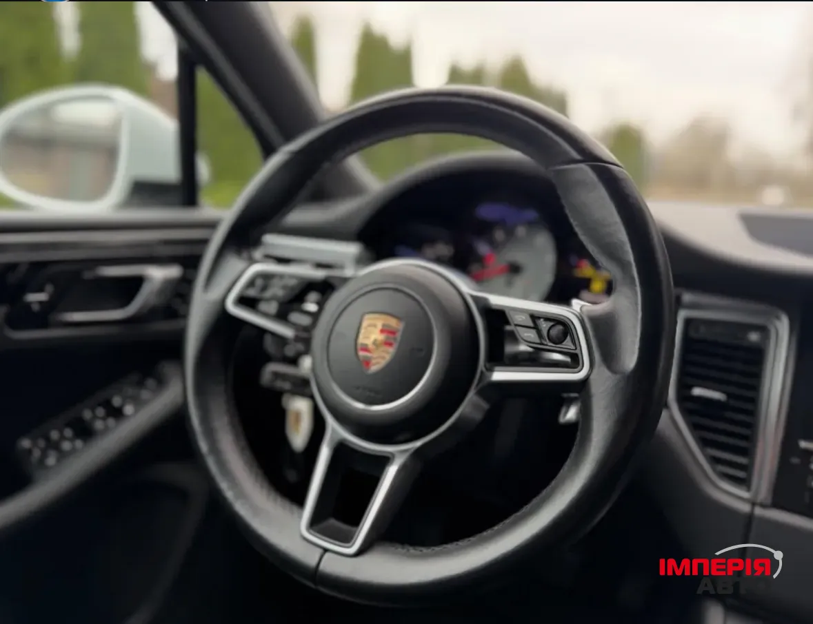 Porsche Macan - фото 21