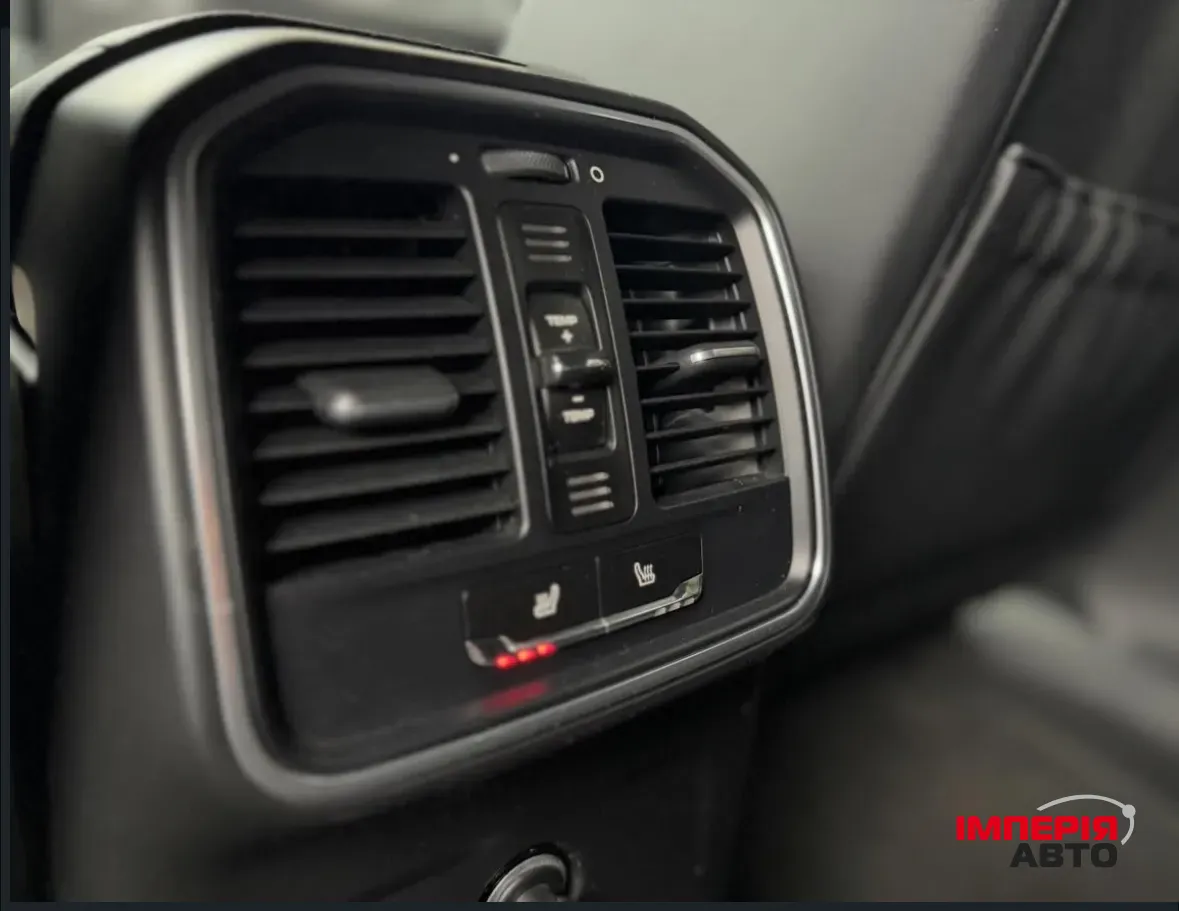 Porsche Macan - фото 10