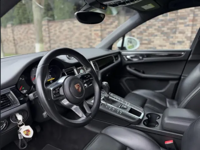 Porsche Macan - фото 5