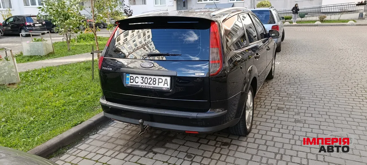 Ford Focus - фото 5
