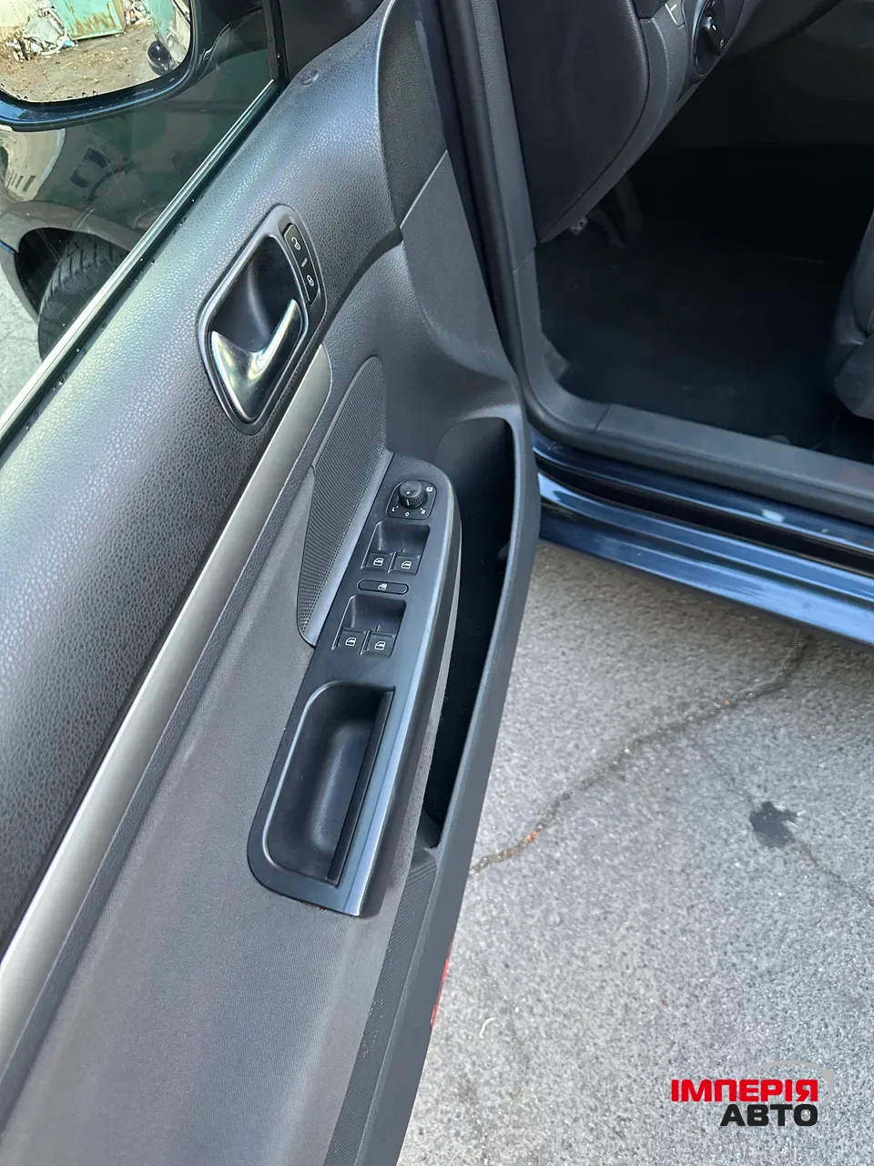 Volkswagen Golf - фото 13