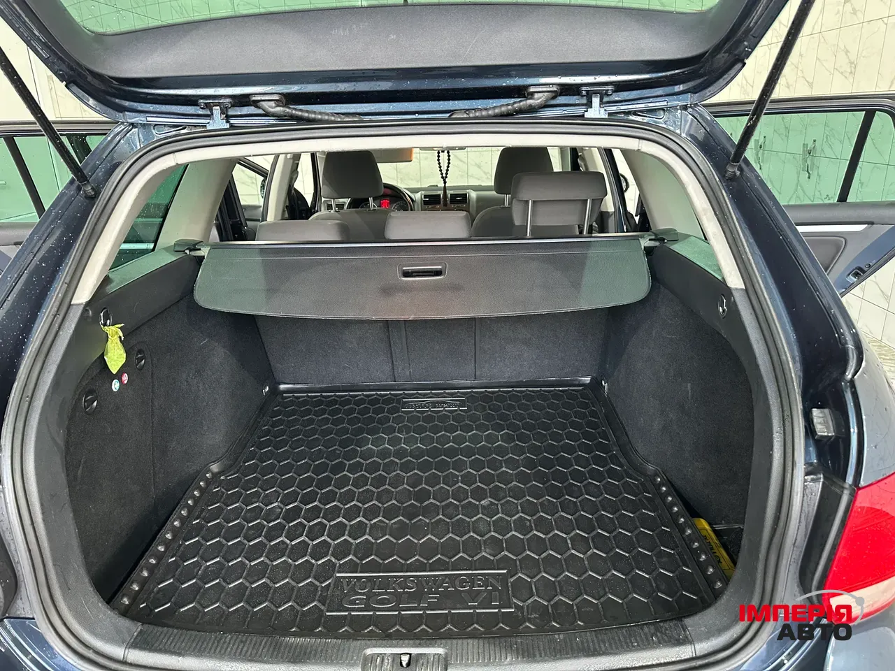 Volkswagen Golf - фото 7