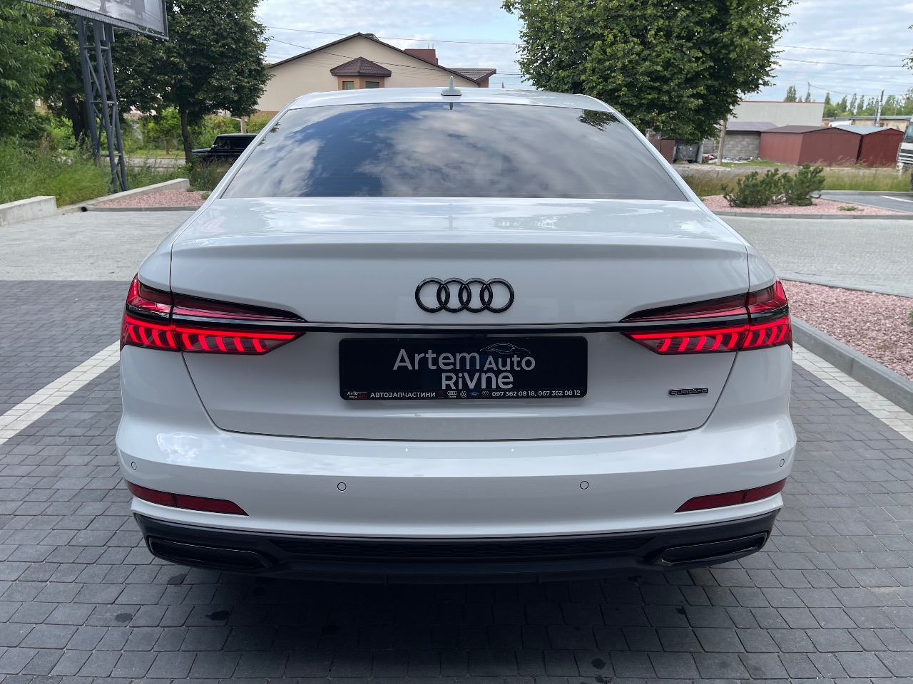 Audi A6 - фото 17