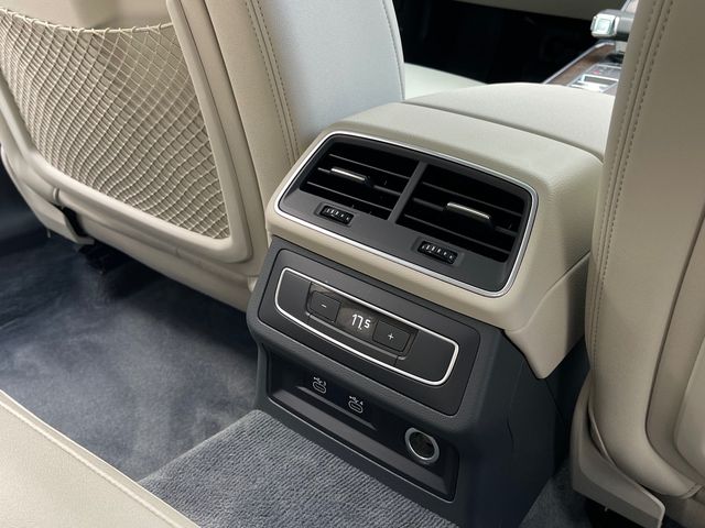 Audi A6 - фото 3