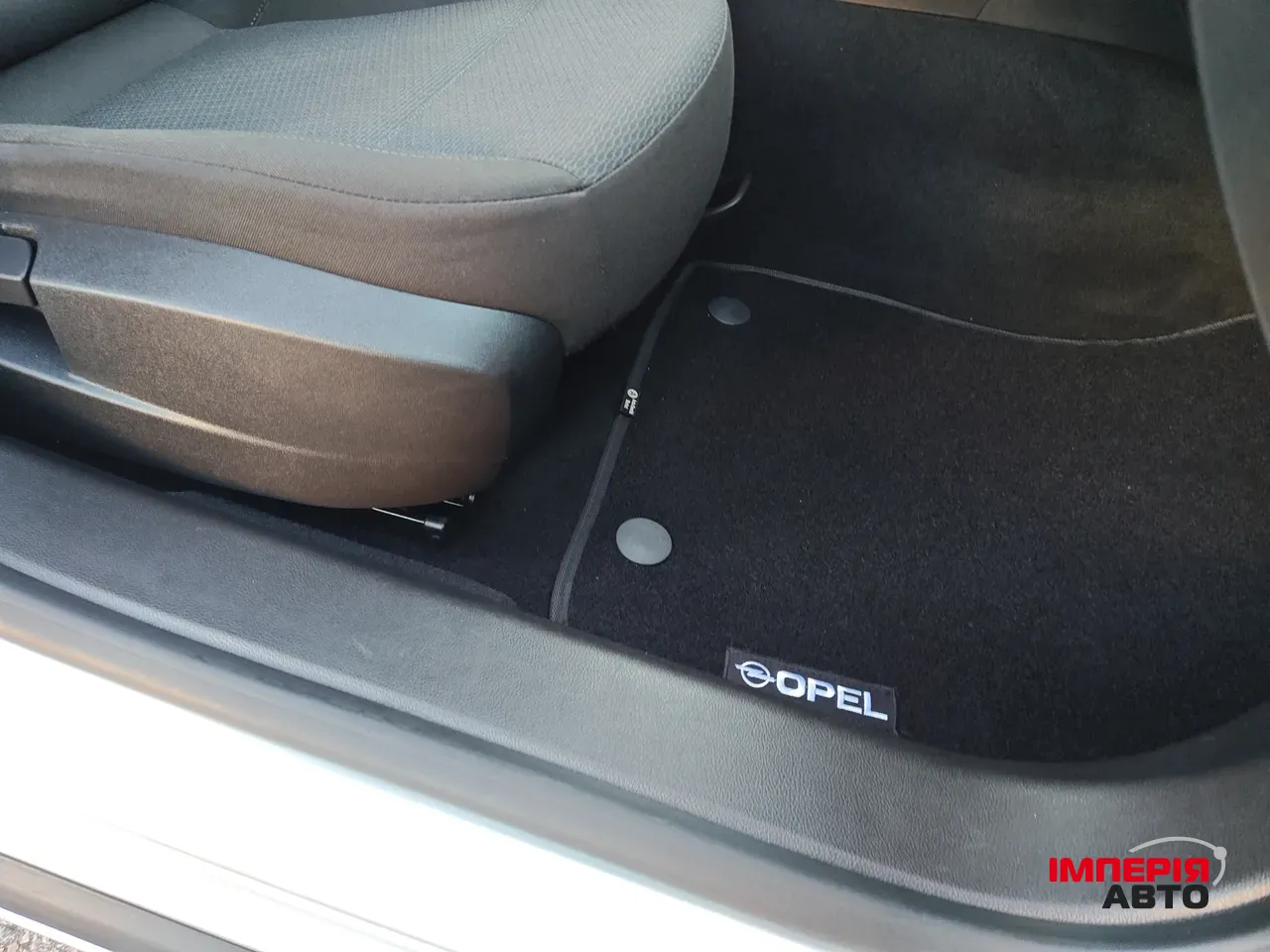 Opel Insignia - фото 39