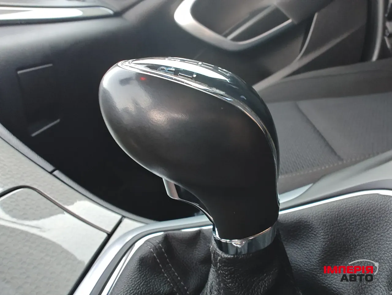 Opel Insignia - фото 28