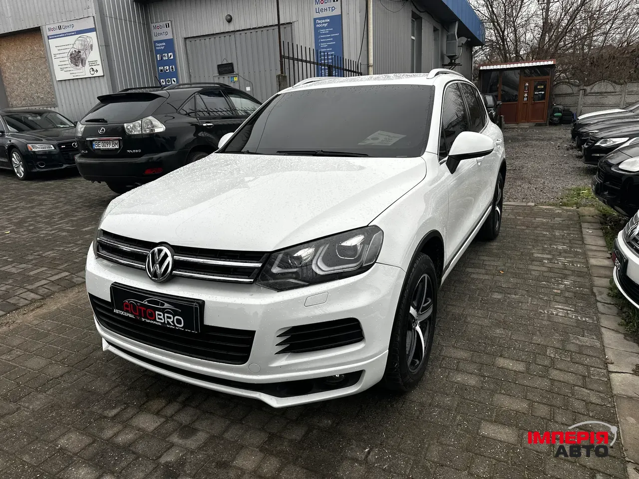 Volkswagen Touareg - фото 7
