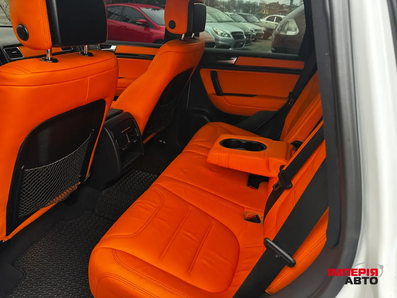 Volkswagen Touareg - фото 9