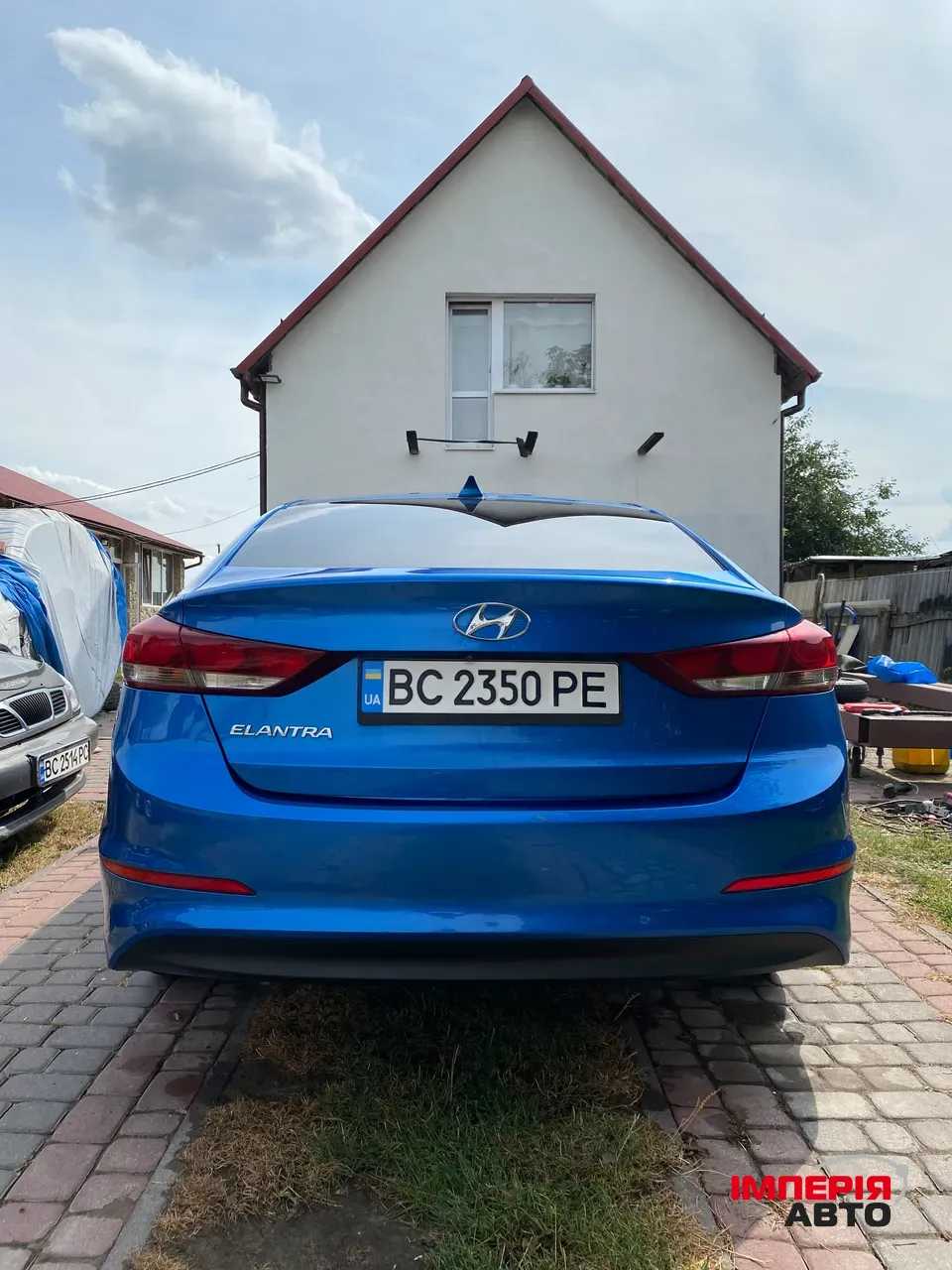 Hyundai Elantra - фото 5