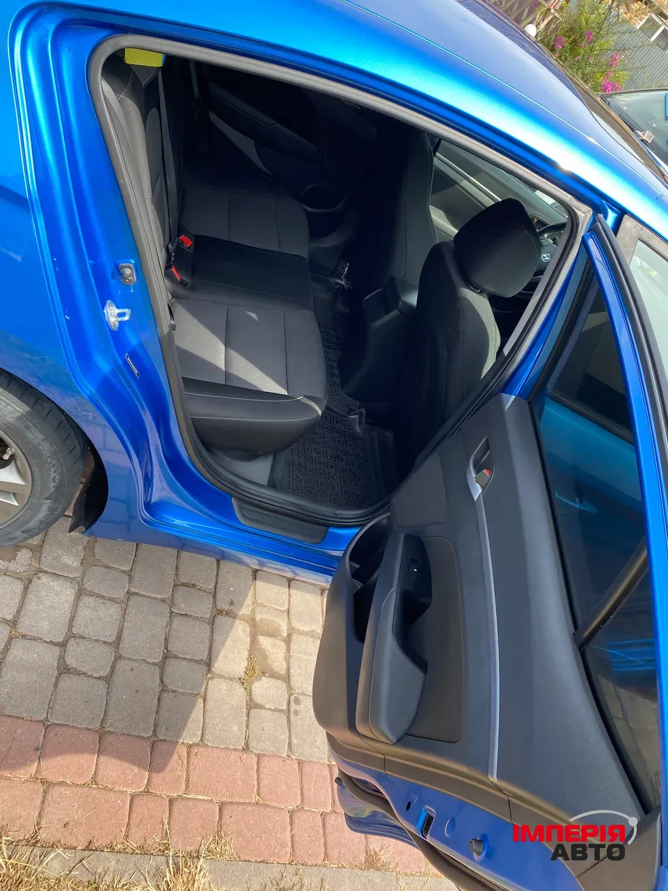 Hyundai Elantra - фото 13