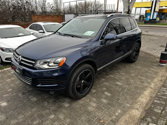 Volkswagen Touareg - фото 5