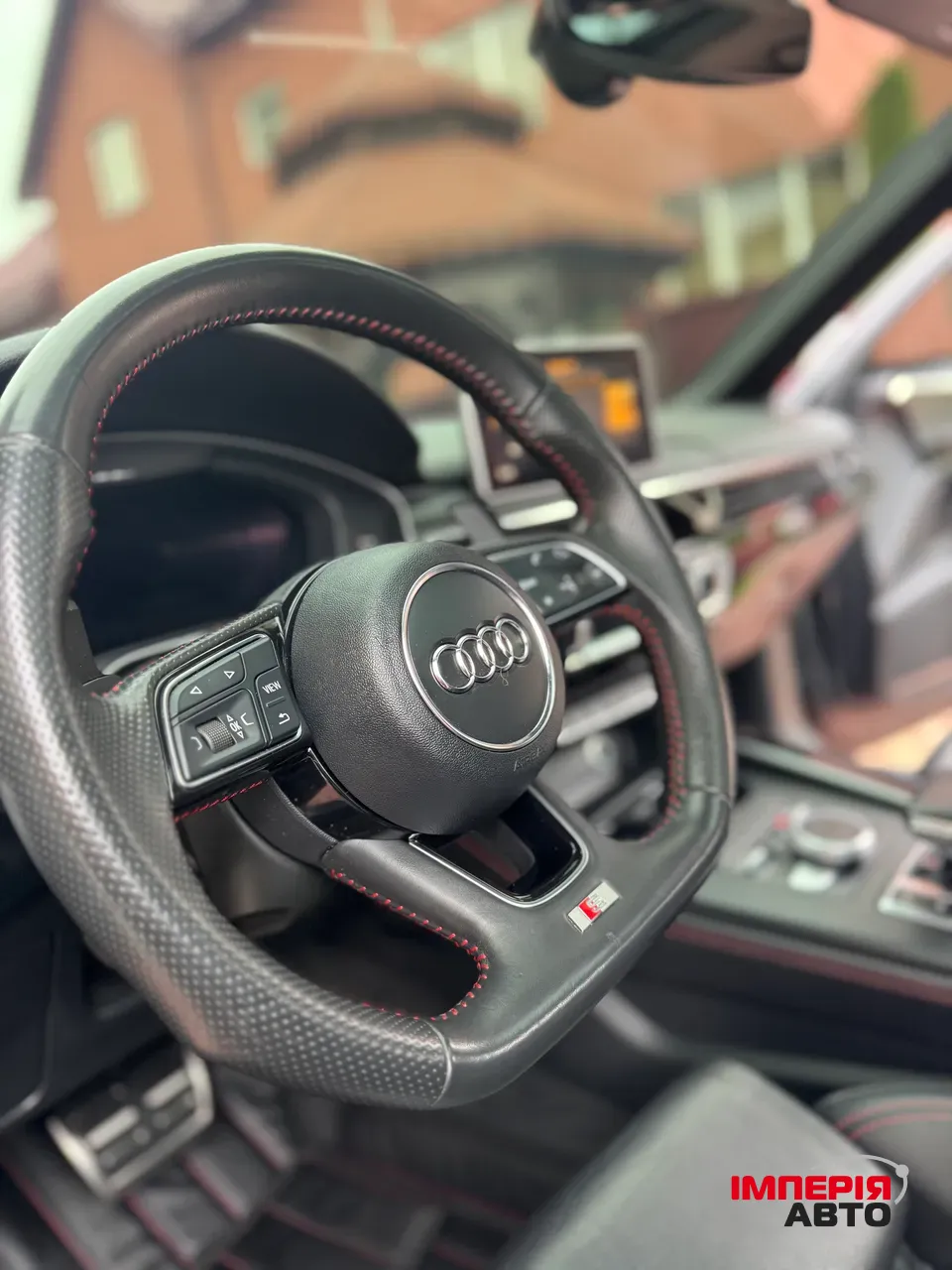 Audi A4 - фото 22