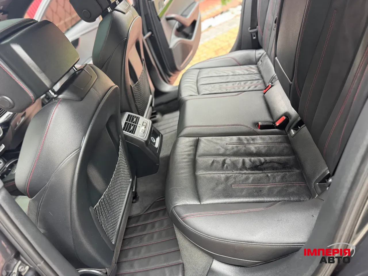 Audi A4 - фото 21