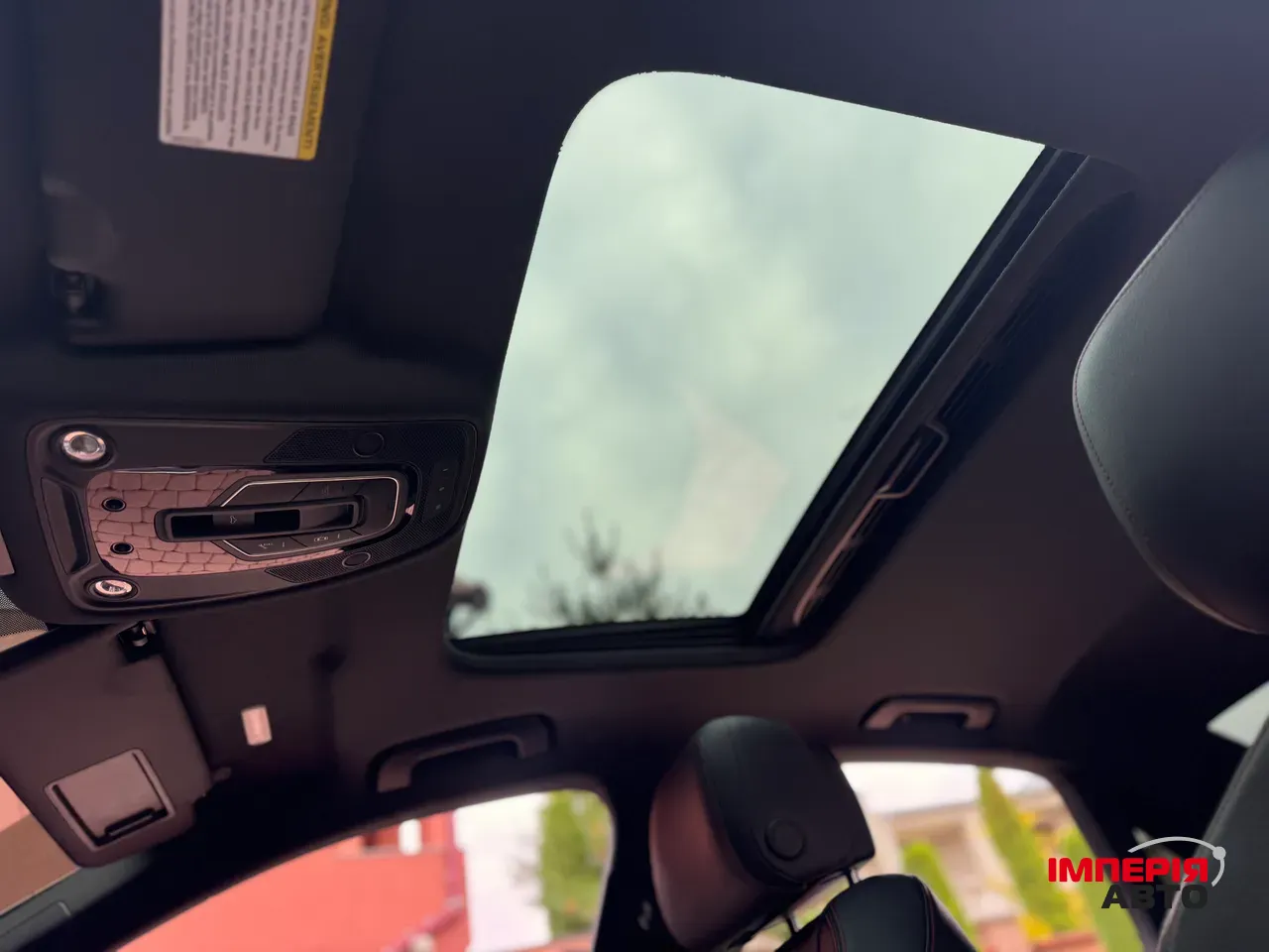 Audi A4 - фото 25