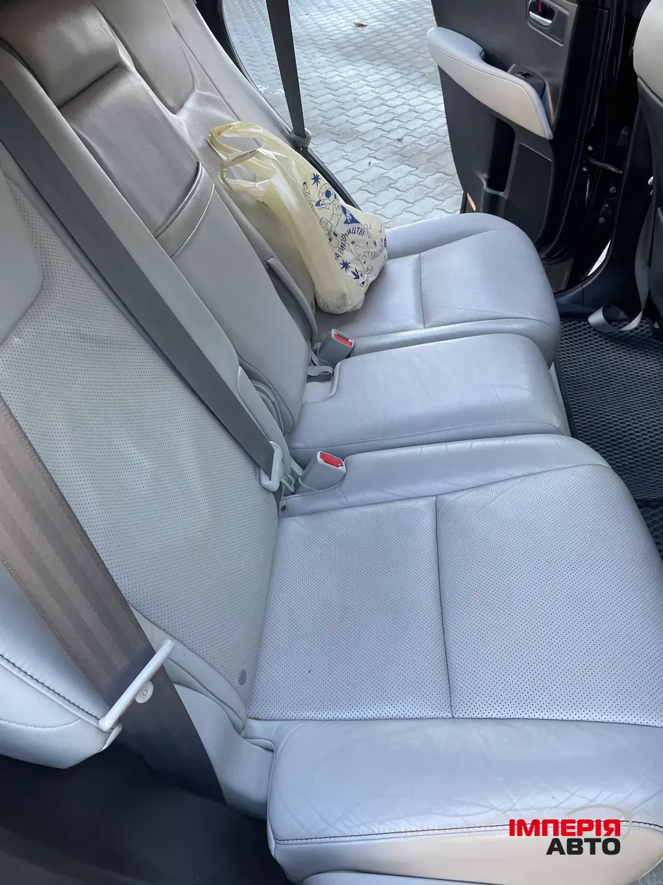 Lexus RX - фото 14