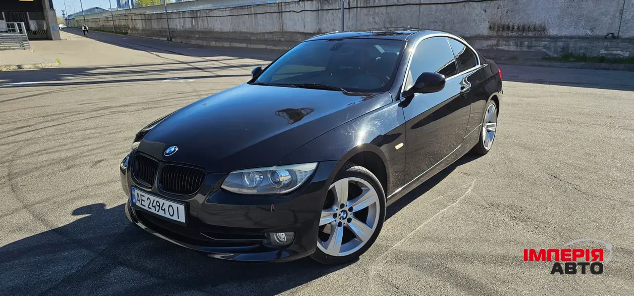 BMW 3 серії - фото 1
