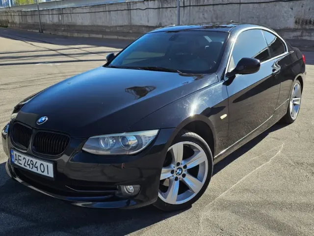 BMW 3 серії - фото 1