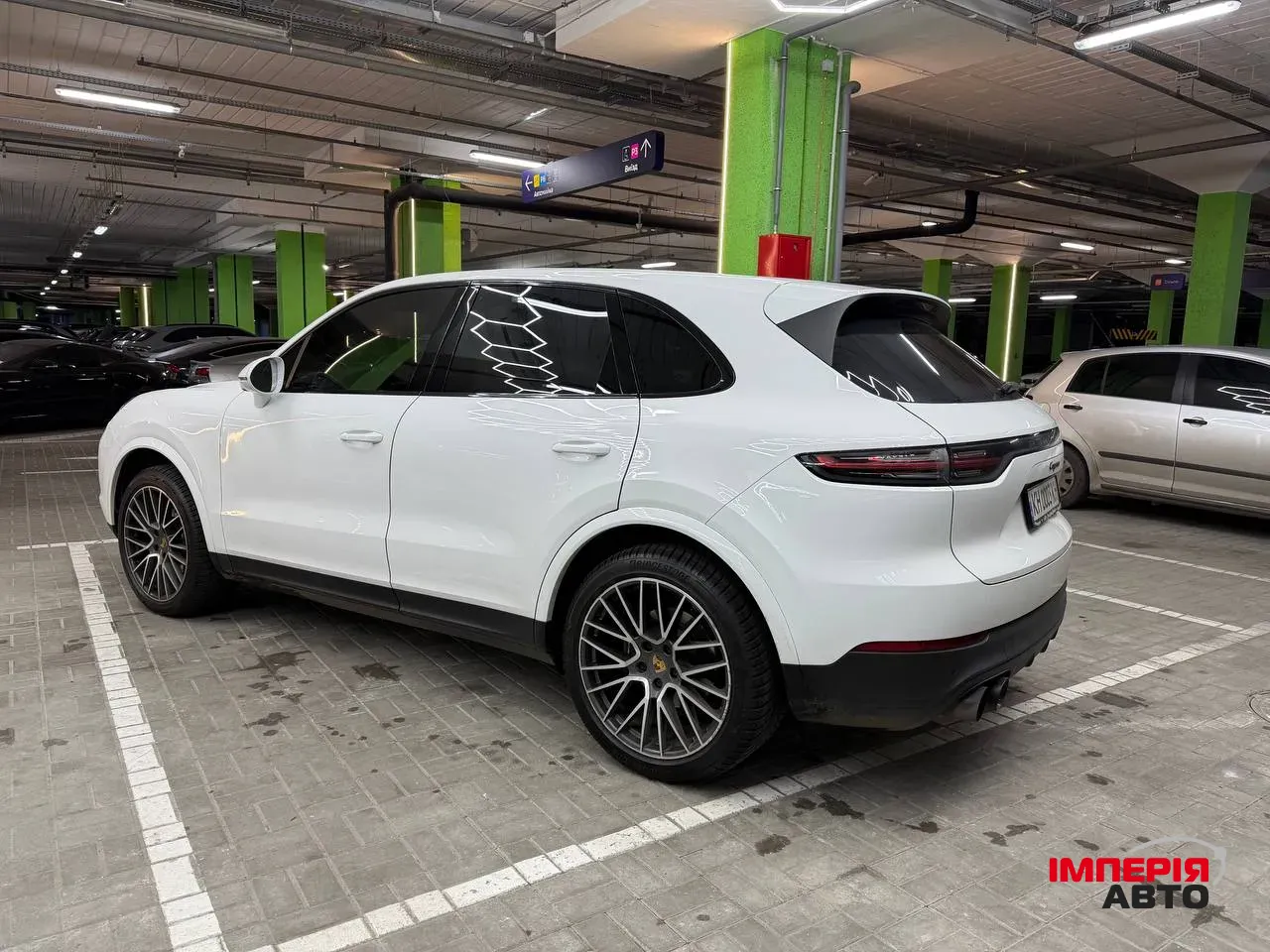 Porsche Cayenne - фото 3