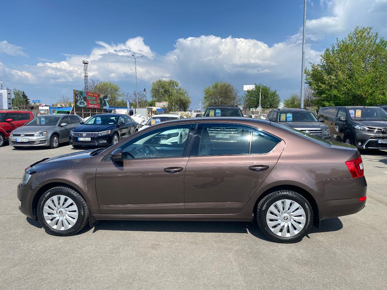 Skoda Octavia - фото 9