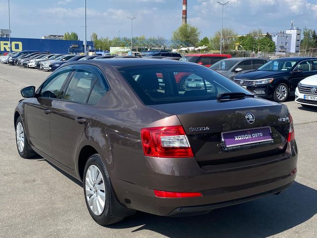 Skoda Octavia - фото 5