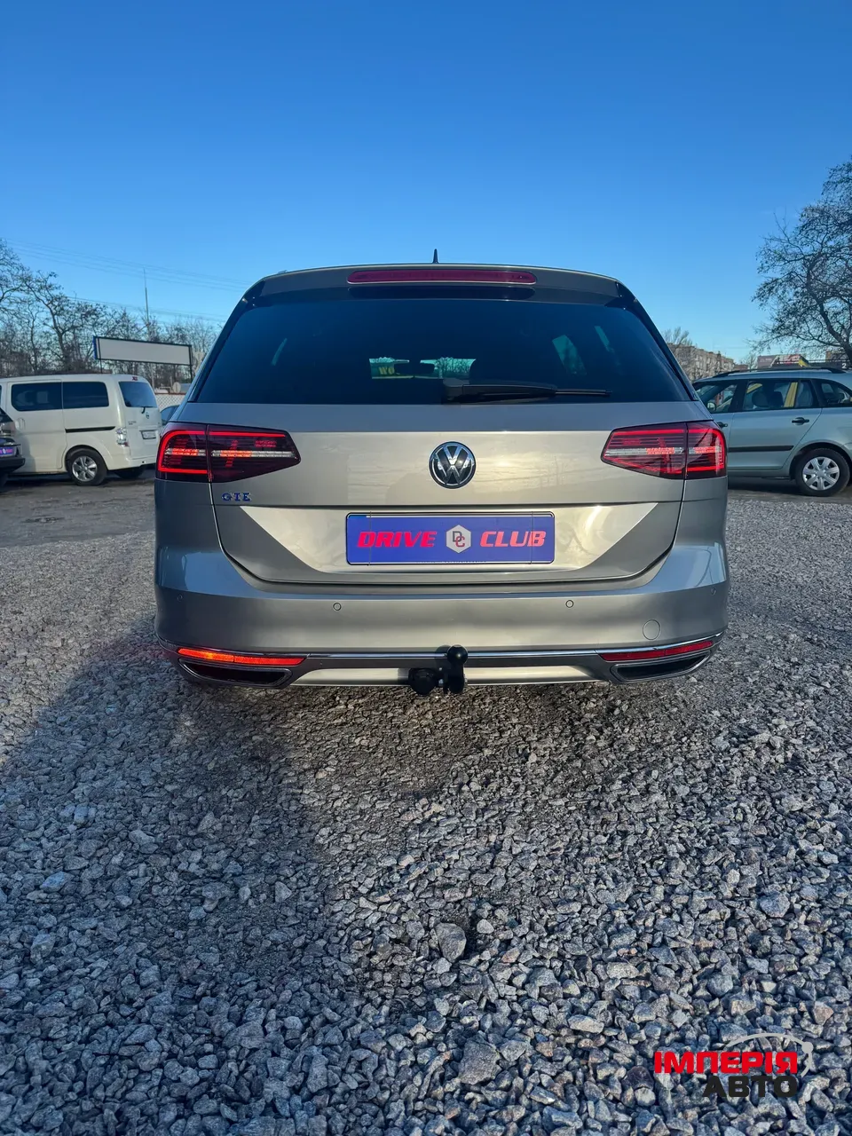 Volkswagen Passat - фото 5