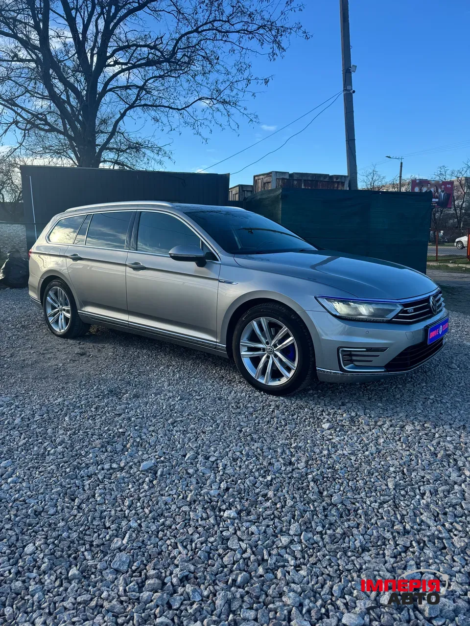 Volkswagen Passat - фото 3