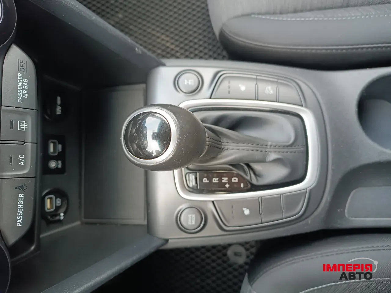 Hyundai Kona - фото 31