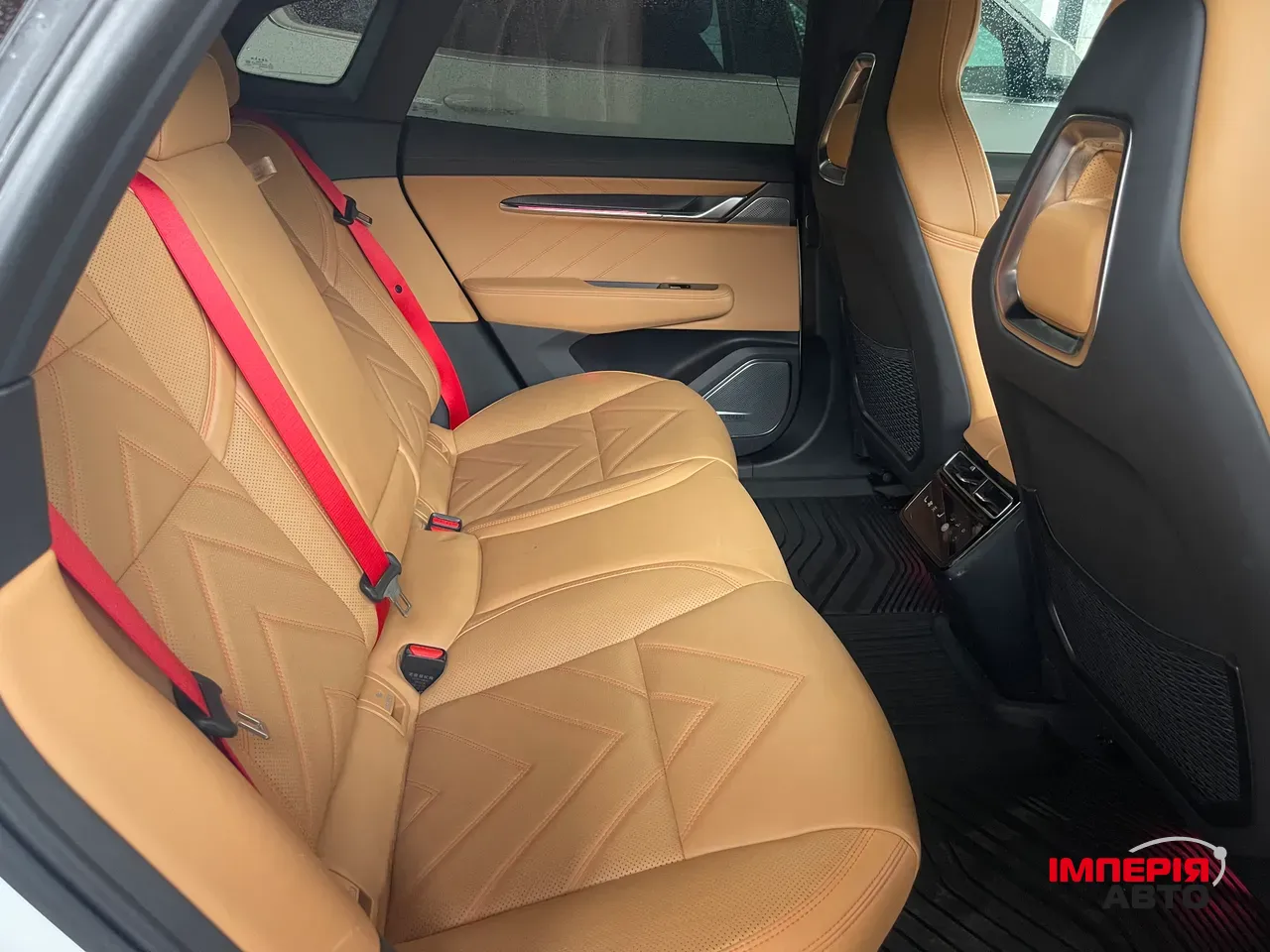 Zeekr 001 - фото 12