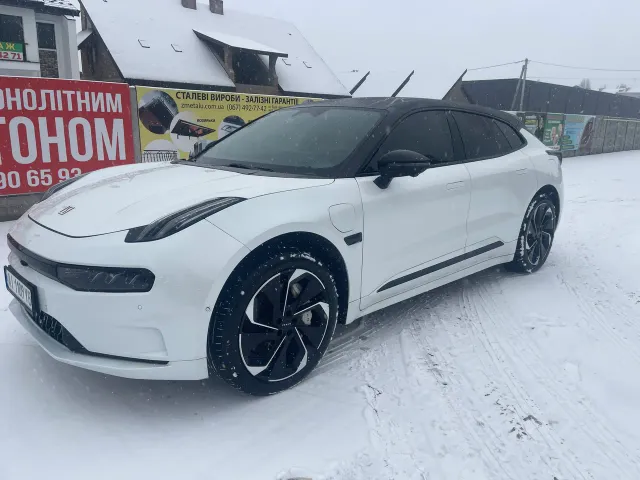 Zeekr 001 - фото 1