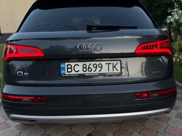 Audi Q5 - фото 4