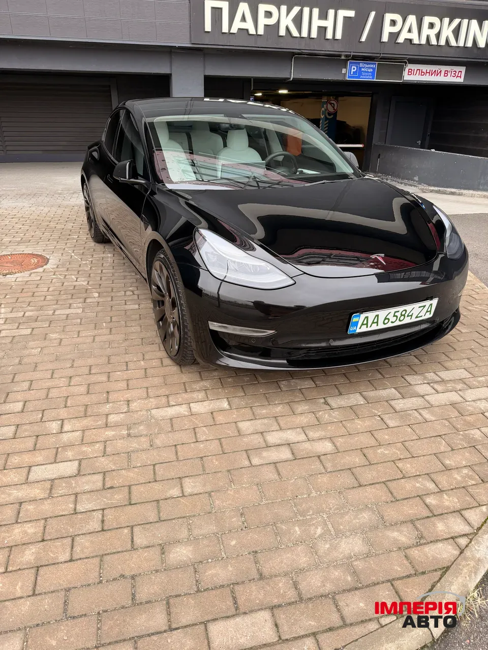 Tesla Model 3 - фото 10