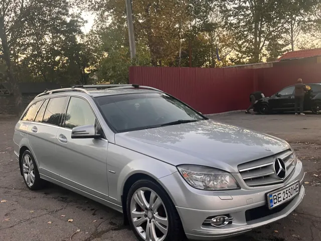 Mercedes-Benz C-Класс - фото 4
