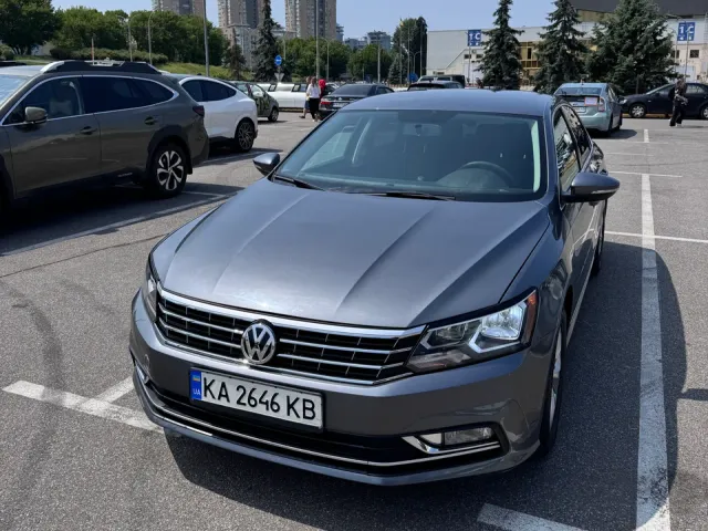 Volkswagen Passat 2017, Київ, $11 800 - зображення 1