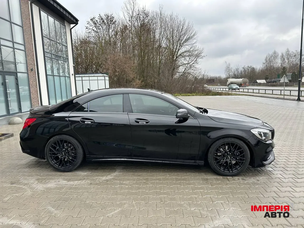 Mercedes-Benz CLA - фото 13