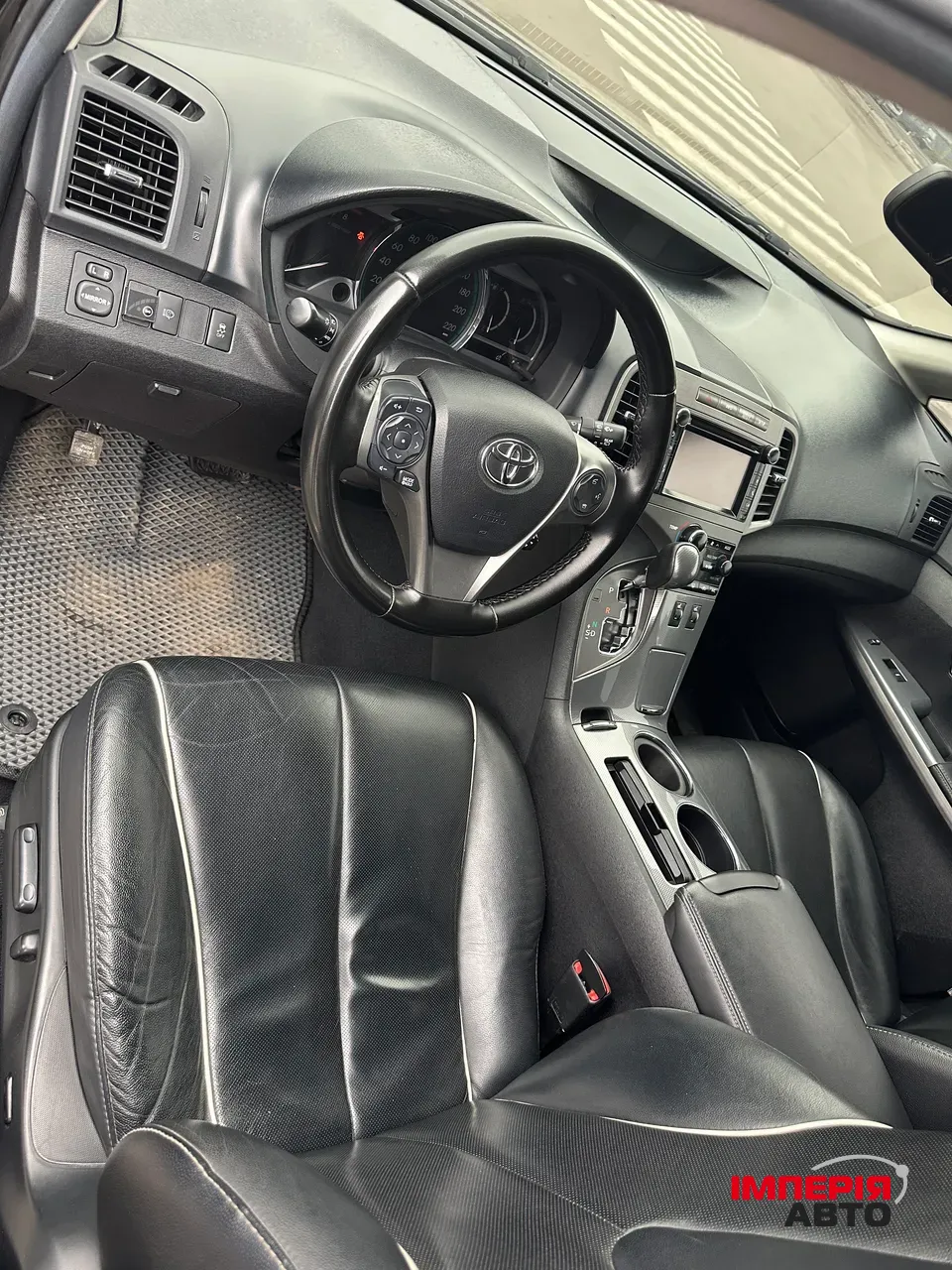 Toyota Venza - фото 13