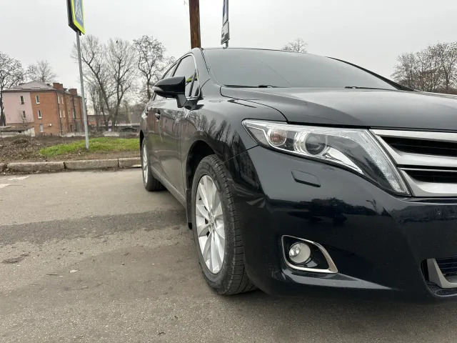Toyota Venza - фото 3